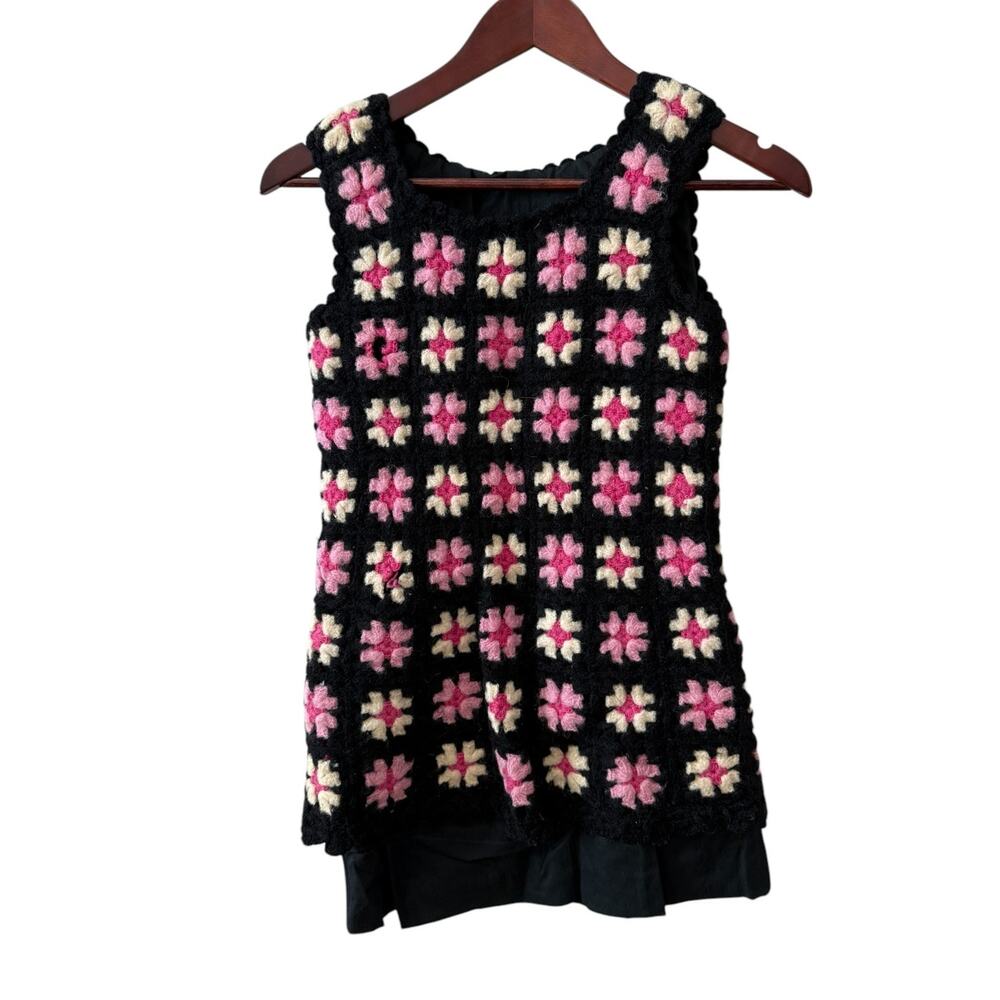 Vintage 70s Crochet Granny Square Knit Sweater Vest Black Pink